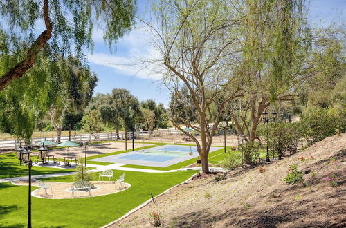 Photo 7 - The Riesling Retreat by Avantstay Estate w/ Pool, Hottub, Putting Green & Pickle Ball Court