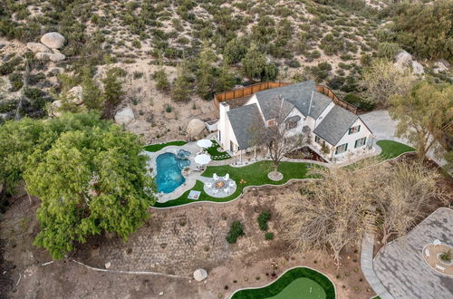 Photo 25 - The Riesling Retreat by Avantstay Estate w/ Pool, Hottub, Putting Green & Pickle Ball Court