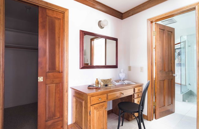 Cathedral by Avantstay Charming Secluded Estate w/ Sauna, Pool Table & Views of the Rolling Hills - Foto 25