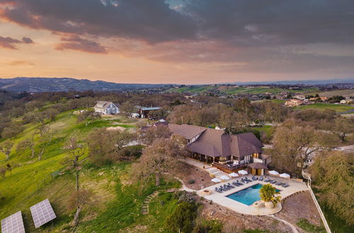 Photo 4 - Cathedral by Avantstay Charming Secluded Estate w/ Sauna, Pool Table & Views of the Rolling Hills