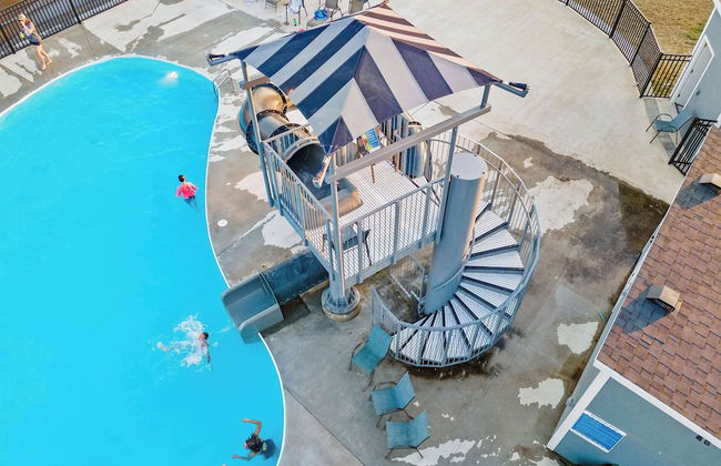 Ingallview at Branson Cove - Indoor Pool - Photo 32