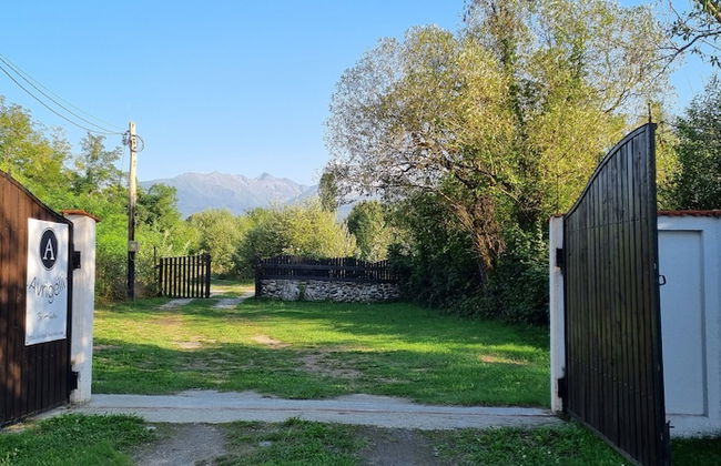 House - Sleeps up to 11, hot tub & Free Parking - Foto 16