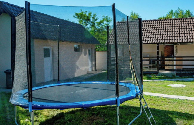 House - Sleeps up to 11, hot tub & Free Parking - Foto 17