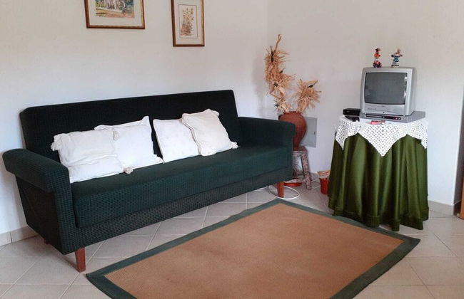 Assafarge-2bedroom-1bathroom-garden - Foto 1