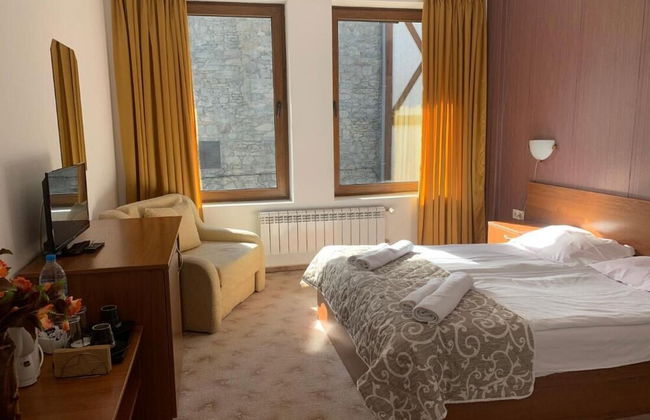 Room-granat Double Room 1- Next to Gondo - Foto 14