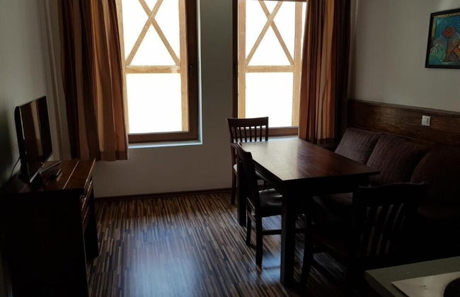 Room-granat Double Room 1- Next to Gondo - Foto 15
