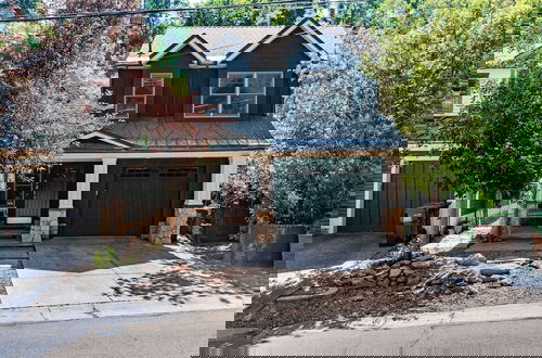 Foto 31 - Red Hawk by Avantstay Charming Cabin w/ Theatre & Spa 5mins to Deer Valley Mtn