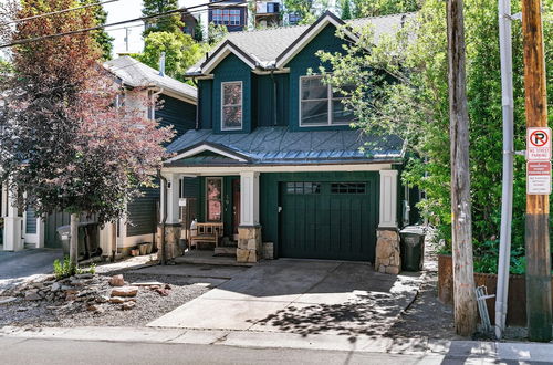 Foto 28 - Red Hawk by Avantstay Charming Cabin w/ Theatre & Spa 5mins to Deer Valley Mtn