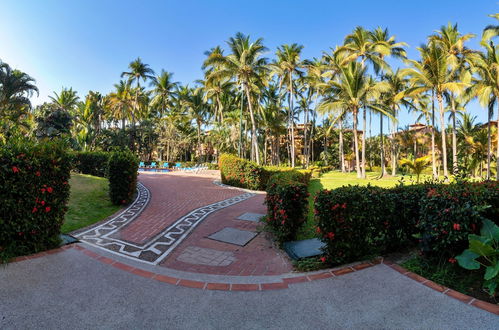 Photo 25 - Villa Facing the Beach in a Large Terrace 7 Pools, Tennis Courts, Security