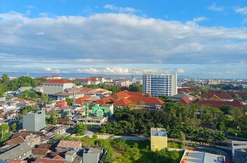 Photo 1 - Homey And Tidy Studio Apartment At Taman Melati Sinduadi