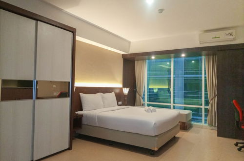 Foto 4 - Comfort And Simply Studio Room At Mataram City Apartment