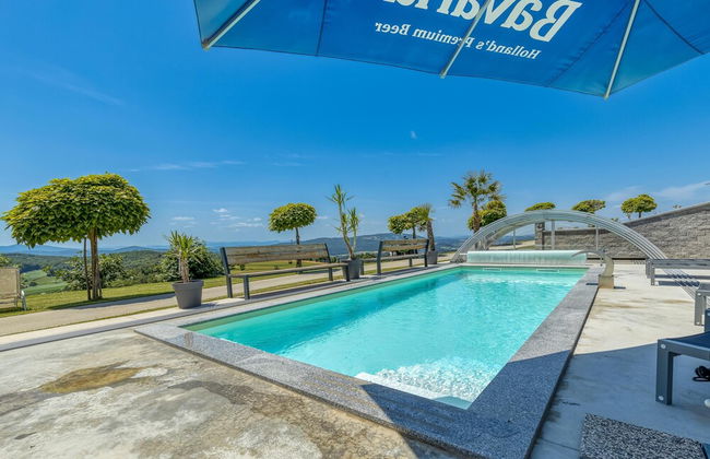 Pool & Whirlpool Villa Art Three - Foto 14
