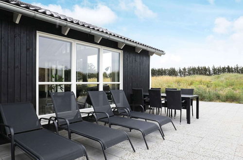 Photo 27 - 10 Person Holiday Home in Lokken