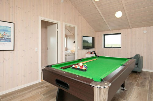 Photo 11 - 10 Person Holiday Home in Lokken