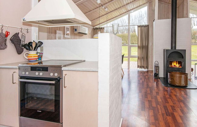 8 Person Holiday Home in Hejls - Foto 18