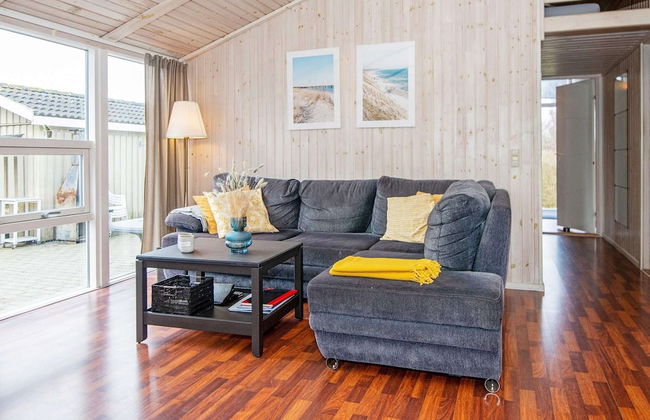 8 Person Holiday Home in Hejls - Foto 4