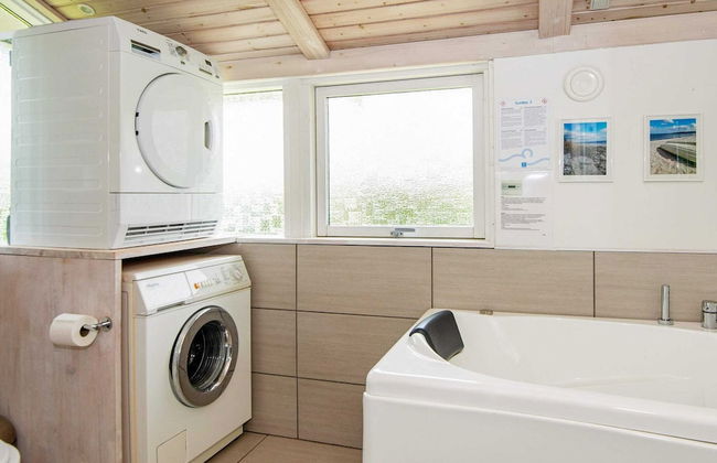 8 Person Holiday Home in Hejls - Foto 6