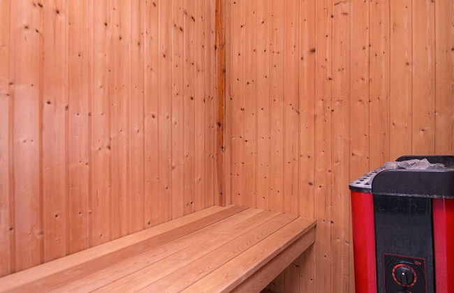 8 Person Holiday Home in Hejls - Foto 2