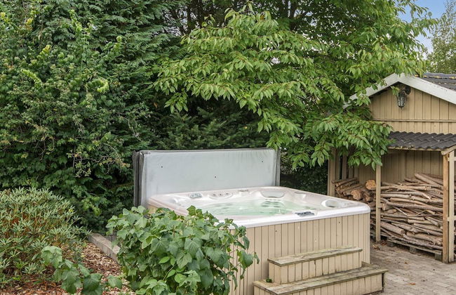 8 Person Holiday Home in Hejls - Foto 21