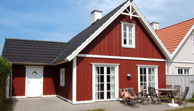 Photo 1 - 6 Person Holiday Home in Blavand