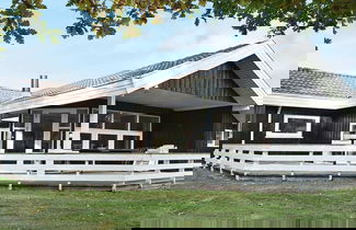 Foto 1 - Modern Holiday Home in Glesborg with Hot Tub & Sauna