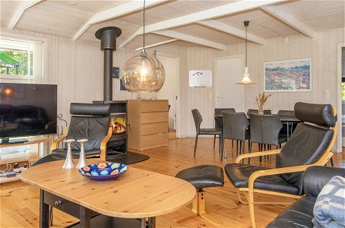 Photo 15 - Modern Holiday Home in Glesborg with Hot Tub & Sauna