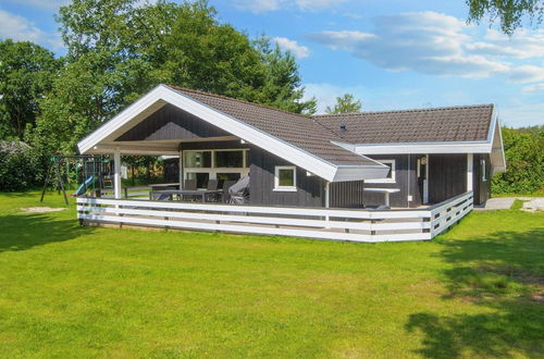 Photo 30 - Modern Holiday Home in Glesborg with Hot Tub & Sauna