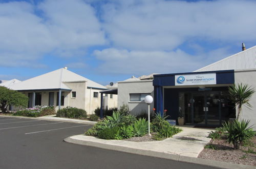 Photo 2 - Margaret River Beach Apartments