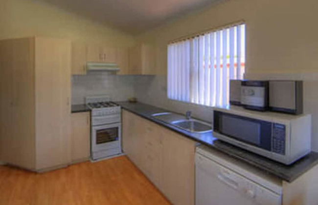Central Caravan Park - Foto 11