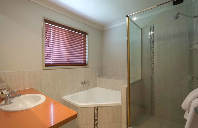 Annand Mews Serviced Apartments - Photo 15