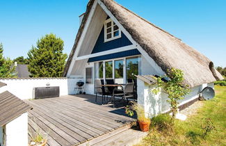 Photo 1 - Lovely Holiday Home in Jutland near Sea