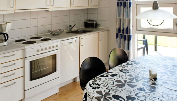 6 Person Holiday Home in Hojer - Photo 2