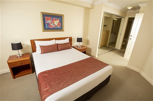 Photo 16 - Springwood Tower Apartment Hotel
