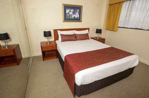 Photo 14 - Springwood Tower Apartment Hotel