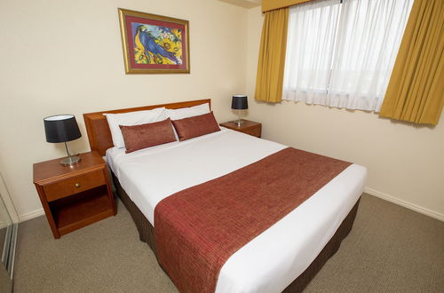 Photo 9 - Springwood Tower Apartment Hotel