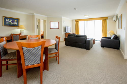 Photo 29 - Springwood Tower Apartment Hotel