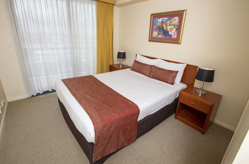 Photo 10 - Springwood Tower Apartment Hotel