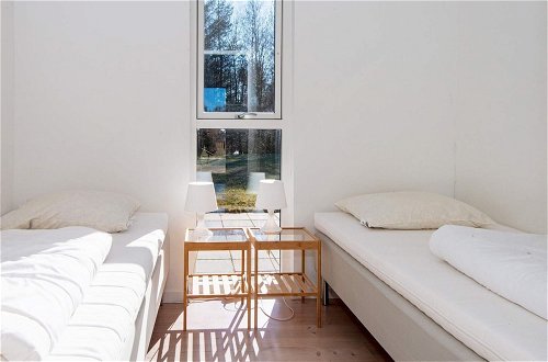 Photo 11 - 14 Person Holiday Home in Glesborg
