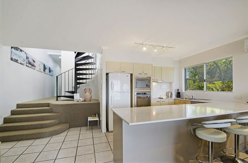 Photo 7 - Bali Hai Apartments Noosa