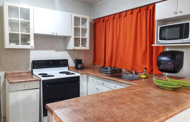 Suites & Apartments San Benito Flats - Photo 14