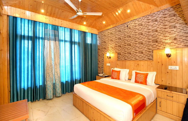 OYO 12170 Home Rustic Villa Kasauli - Foto 3