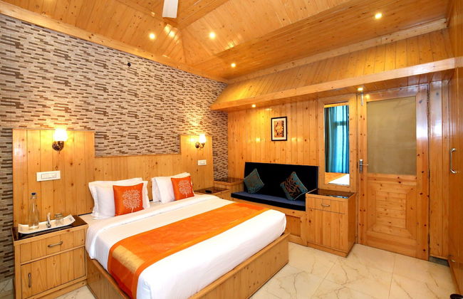OYO 12170 Home Rustic Villa Kasauli - Foto 5
