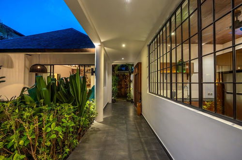 Foto 64 - Contemporary Private Villa, 4 BR, Canggu With Staff