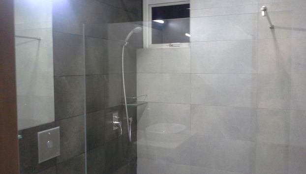 Duche na casa de banho