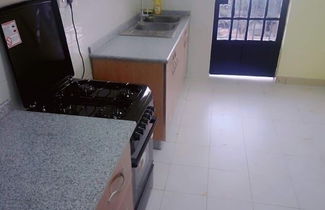 Foto 3 - Lucy Serviced Apartment