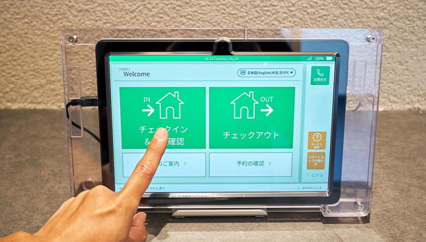 Check-in e check-out automático