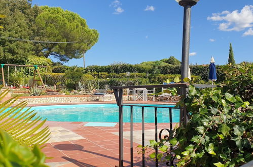 Foto 22 - Tuscan Villa, Private Pool and Tennis Court Garden,wi-fi, Ac, Pet Friendly
