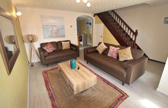 3 Bed House - Garden & Parking - Quiet Cul De Sac - Foto 9