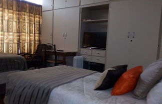 Photo 1 - Casa Villa Guest House Carletonville - Suite 4