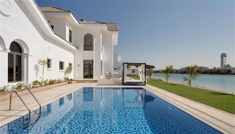 Photo 1 - Luxury Villa w Dramatic Vw Private Beach Pool